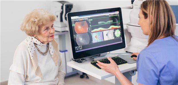 Mit nur einer Aufnahme zeitgleich für die rg- und rgb-Bildgebung in weniger als einer halben Sekunde können Untersuchende hochauflösende 200°-Bilder zur Visualisierung der vitreoretinalen, retinalen und choroidalen Schichten vom Pol bis zur Peripherie anfertigen.