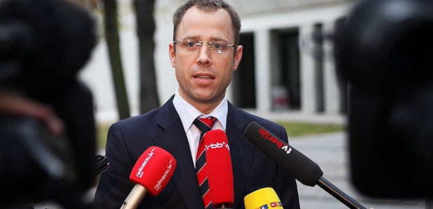 Berlins Senator kämpft für schnellere Ausbildung Mit seinem Antrag ist Berlins Gesundheitssenator Mario Czaja gescheitert - jetzt wendet er sich an die Bundesregierung.