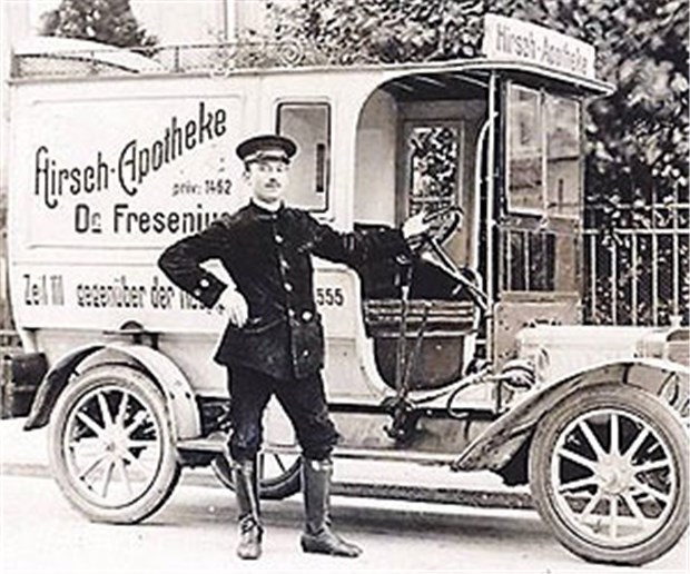 Fresenius feiert 100. Geburtstag Mobilität war schon in den 1920er Jahren gefragt.