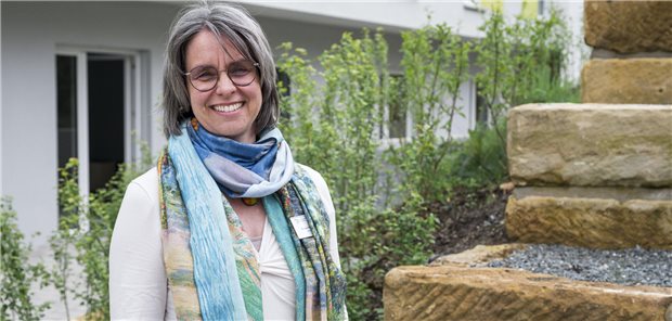 Suchtkranke Frauen: Mutter in Therapie, Kind besucht die Kita Monika Ohnesorge, Leiterin des Mutter-Kind-Zentrums Rückenwind. Das Mutter-Kind-Zentrum Rückenwind bietet Platz für bis zu zwölf Mütter mit ihren Kindern.
