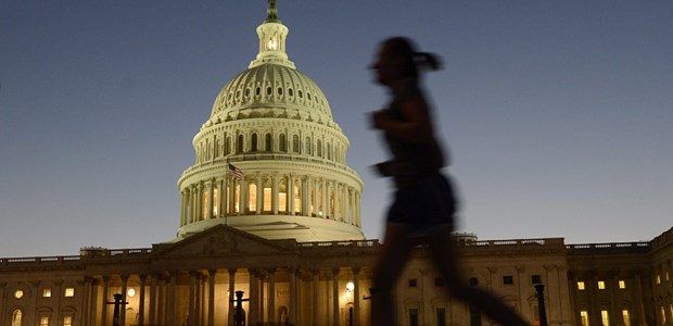 Streit um US-Haushalt eskaliert Morgengrauen über dem Capital: In den USA herrscht nach dem "Government Shutdown" Stillstand.