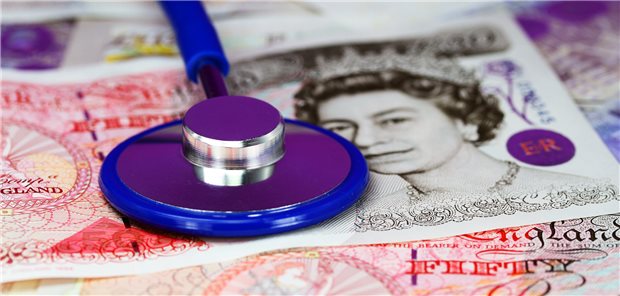 Müssen Patientinnen und Patienten in Großbritannien künftig Hausarztgebühren bezahlen? Wenn es nach dem ehemaligen britischen Gesundheitsminister geht, ja. Er schlägt eine Gebühr von 20 Pfund vor.