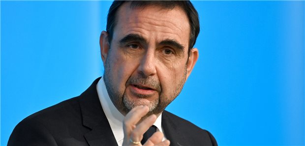 Holetschek macht bei Pflege-Leiharbeit Druck auf Lauterbach „Müssen der steigenden Tendenz zur Leiharbeit in der Pflege mit aller Entschiedenheit entgegentreten“: Bayerns Gesundheitsminister Klaus Holetschek (CSU).