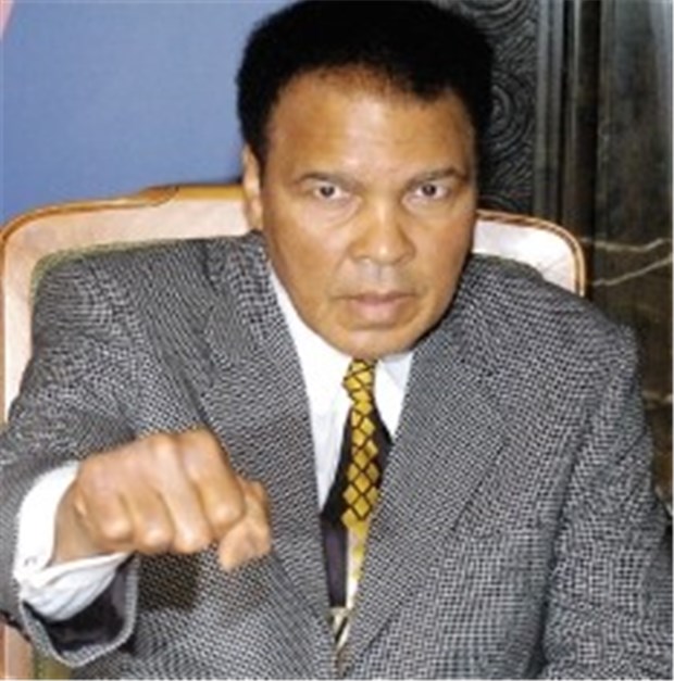 Kampagne will über Leben mit Parkinson aufklären Muhammad Ali leidet seit Jahren an Parkinson.