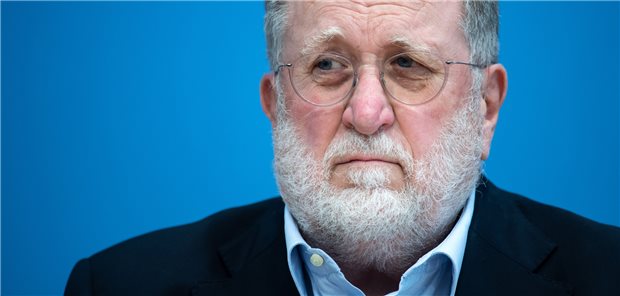 Muss Druck aus der Politik aushalten: Thomas Mertens, Vorsitzender der Ständigen Impfkommission (STIKO).
