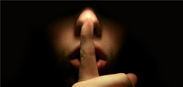 Muss vor Abtretung einer privatärztlichen Honorarforderung an eine PVS der Patient in die Weitergabe seiner Abrechnungsdaten einwilligen? Wäre die Einwilligung der Patienten obsolet, hätte das nicht nur vorteilhafte Konsequenzen für den Papier- und Archivierungsaufwand, der alltäglich in Praxen anfällt. 