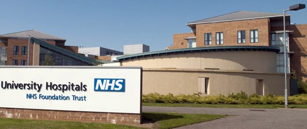 Bürokratie frisst Geld für Krebstherapien auf NHS-Klinik in Norwich: Wegen der hohen Verwaltungsausgaben im britischen Gesundheitswesen fehlt es in der Onkologie.