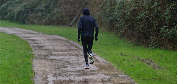 Jogger im Regen