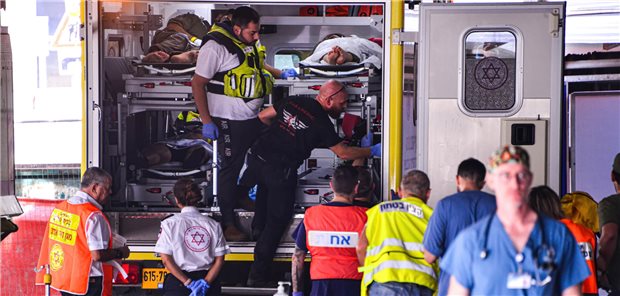 Deutsche Hochschulmedizin versichert Ärzten in Israel volle Solidarität Nach dem Anfang Oktober gestarteten Angriffen aus dem Gazastreifen auf Israel füllen sich die Krankenhäuser auf israelischer Seite mit Opfern.