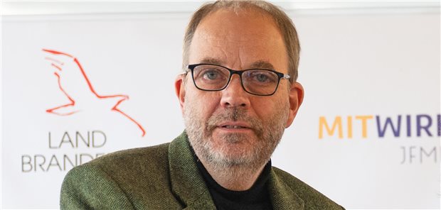 CDU-Abgeordnete und Linke fordern Verzicht auf Nachfolge von Staatssekretär Ranft Nach dem Ausscheiden von Sozial- und Gesundheits-Staatssekretär Michael Ranft gibt es im Brandenburger Landtag Forderungen, vor der Landtagswahl im Herbst keine Nachbesetzung mehr vorzunehmen. (Archivbild)