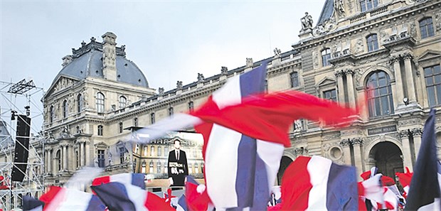 Macrons Wahlsieg verschafft Europas Börsen Aufwind Nach dem Wahlsieg Emmanuel Macrons jubelten die meisten Franzosen – und auch Börsianer.