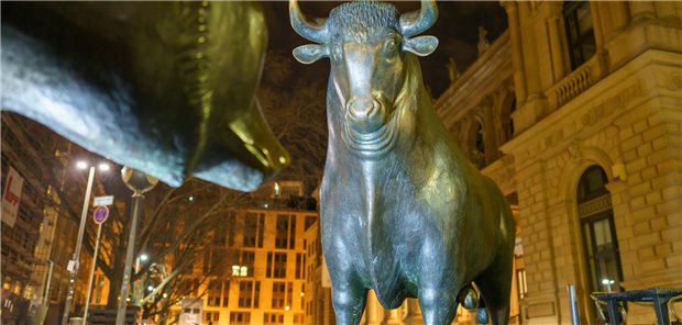 Nach dem schwierigen Jahr 2022 haben die Bullen an der Börse aktuell wieder Oberwasser. Es könnte aber auch 2023 wieder zu Rückschlägen kommen.