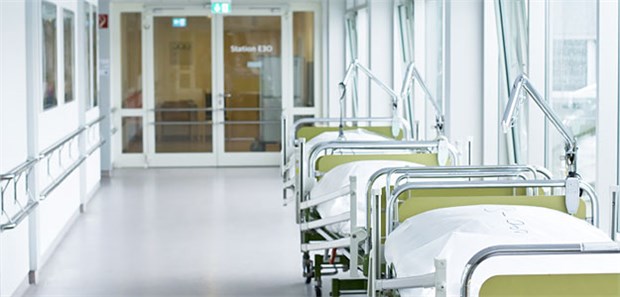 Klinikfonds und kostenlose Pflegeausbildung Nach den Vorstellungen von Gesundheitsminister Herrmann Gröhe soll die Zahl der Krankenhausbetten reduziert werden.