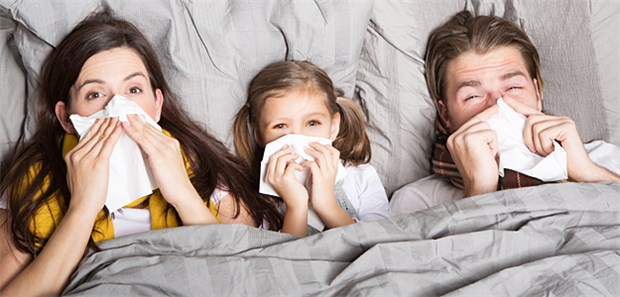 Nach wie vor sind die Grippe-Viren sehr aktiv - sie lassen aber nach.