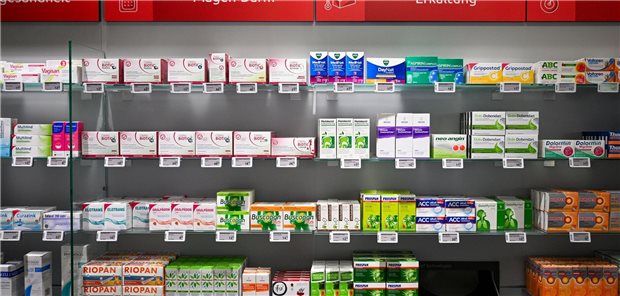 Nehmen Patienten mehrere Medikamente ein, ist das Risiko für Wechselwirkungen erhöht. Wechselwirkungs-Checks aus dem Internet helfen, diese zu reduzieren. (Symbolbild)