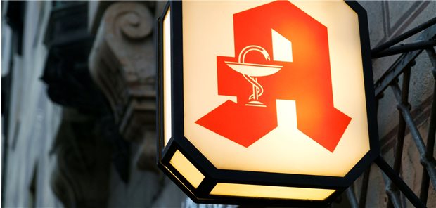 Eine Apotheke zu übernehmen ist günstiger geworden Neu am Start? Der Übernahmepreis für Apotheken sank 2019 im Vergleich zum Vorjahr drastisch.