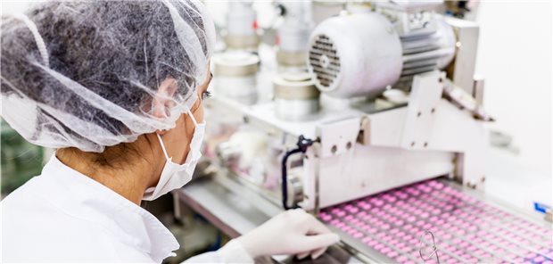 Neue Arzneien vom Band. Oft profitieren auch Krebs-Patienten von Innovationen.