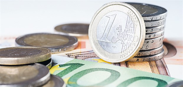 Schöne neue Kassenwelt Neue Beitragswelt: Auch Krankenkassen können jeden Euro nur einmal ausgeben.