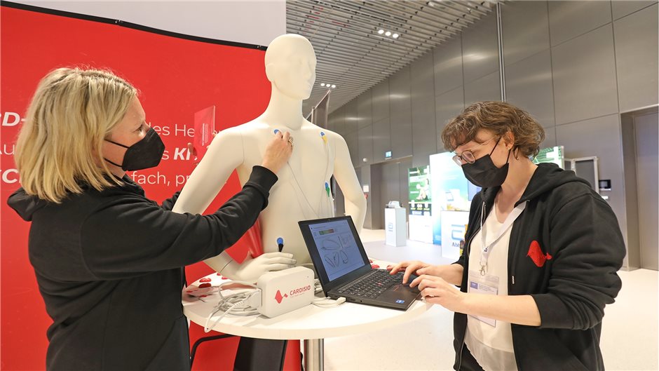 Neue Methoden kommen bei Kolleginnen und Kollegen, die die Ausstellung besuchen,...