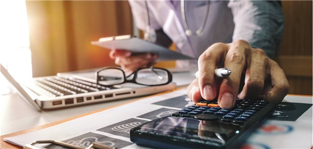 Neue Zi-Zahlen für die Jahre 2015 bis 2018 zeigen: Der Praxis-Überschuss läuft dem Umsatzwachstum hinterher.