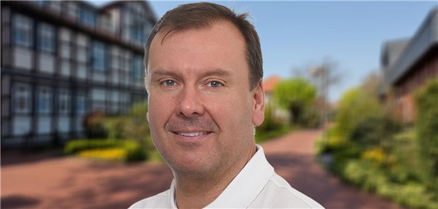 Neuer Direktor der Psychiatrie am Klinikum Region Hannover Neuer Ärztlicher Direktor der Psychiatrie GmbH des Klinikums Region Hannover: Dr. Peter Zahon.