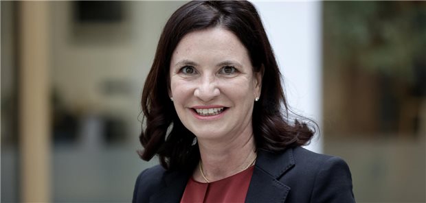 Hausärzteverband Baden-Württemberg fordert Krisengipfel zur hausärztlichen Versorgung Nicht akzeptabel findet Baden-Württembergs Hausärztechefin Nicola Buhlinger-Göpfarth die erneute Quotierung der hausärztlichen Honorare.