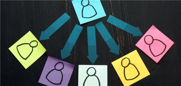 Nicht alles selber machen? Die Bertelsmann-Studie gibt Auskunft über die Delegationsbereitsschaft unter Hausärztinnen und Hausärzten. Nicht jedoch, in welchem Umfang Delegation hier schon stattfindet.