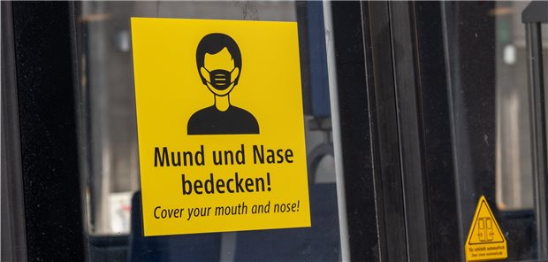 Maskenpflicht: Länder regeln Ausnahmen Hinweis auf Maskenpflicht. Doch nicht jeder muss diese Pflicht zur Mund-Nasen-Bedeckung erfüllen.