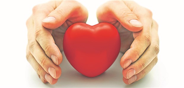 Nicht nur bei Patienten mit rheumatoider Arthritis sollte auf kardiovaskuläre Begleiterkrankungen geachtet werden. Ähnlich häufig betroffen sind Patienten mit Spondyloarthritiden. Patienten mit M. Bechterew etwa haben häufiger Vorhofflimmern.