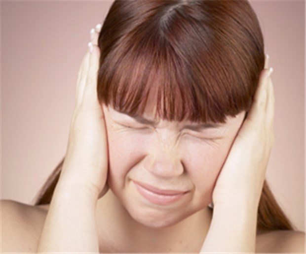 Therapie-Kombi lässt bei Tinnitus aufhorchen Nicht nur das Ohr, auch die Psyche leidet bei Tinnitus.