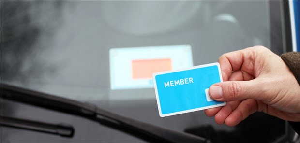 Geteiltes Glück, geteiltes Leid Nicht ohne Mitgliedsausweis! In vielen Städten erfreut sich das Carsharing immer größerer Beliebtheit.