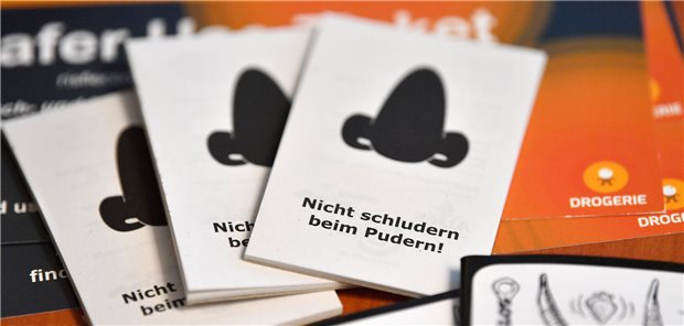Drug-Checking in Thüringen läuft weiter „Nicht schludern beim Pudern!“ steht auf Informationsmaterial des Thüringer Drug Checking-Projekts. Thüringen will Partygänger, die sich fürs Dauertanzen im Club oder beim Open Air mit illegalen Drogen aufputschen, auch künftig mit einem Testprogramm vor gesundheitlichen Schäden schützen.