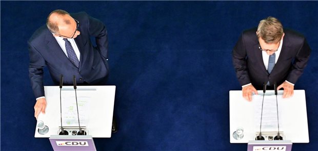 Nicht unbedingt gesundheitspolitische Schwergewichte: CDU-Chef Friedrich Merz und sein „General“ Carsten Linnemann am Montag nach der Bundestagswahl und nach der Sitzung des CDU-Vorstands.