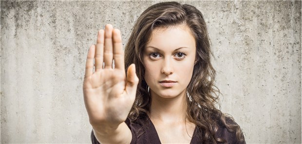 Sexuelle Übergriffe im Heim ansprechen! Nicht weiter: Sexuelle Übergriffe sollten schon im Keim erstickt werden.