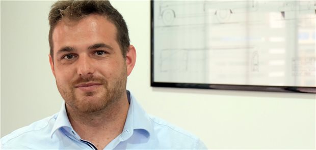 „Dieses Trauma wird mich ein Leben lang begleiten“ Nicolas Facheris, Leiter eines Bestattungsinstituts, musste die Toten selbst beerdigen, weil die einheimischen Friedhofsmitarbeiter unter Quarantäne standen.