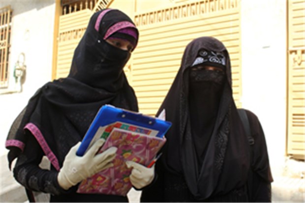 Das 'Schwarze Schaf' Pakistan Nida und Sjida sind Impf-Helferinnen im Auftrag der Global Polio Eradication Initiative, die es seit 1994 in Pakistan gibt.