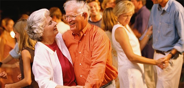 Stellen die Babyboomer das Pflegesystem auf den Kopf? Noch gut versorgt: Die alten Menschen von heute