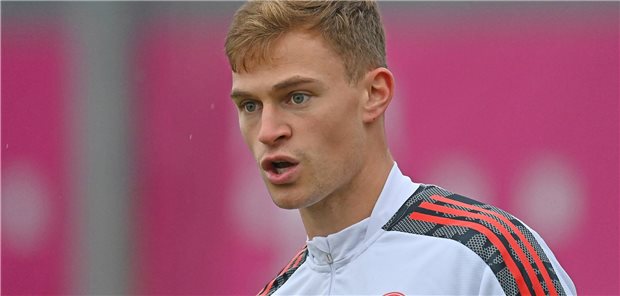 Bayern-Star Joshua Kimmich will sich nun doch impfen lassen Noch ist Joshua Kimmich nicht wieder voll dienstfähig beim FC Bayern. Nach einer COVID-19-Erkrankung muss sich der Bayern-Star noch schonen.