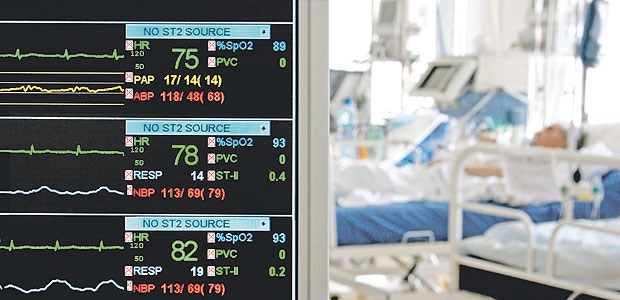 Kassen fordern Strafen für schlechte Qualität Noch ist der Puls stabil. Die Pläne der Koalition könnten ihn bei Klinikchefs bald nach oben treiben.
