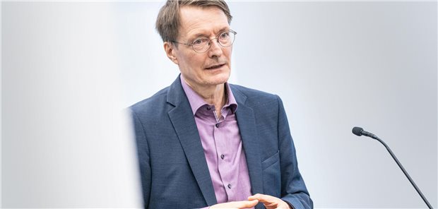 Nur ein bisschen Zugeständnis an die Länder bei der geplanten Krankenhausreform: Bundesgesundheitsminister Karl Lauterbach (SPD).