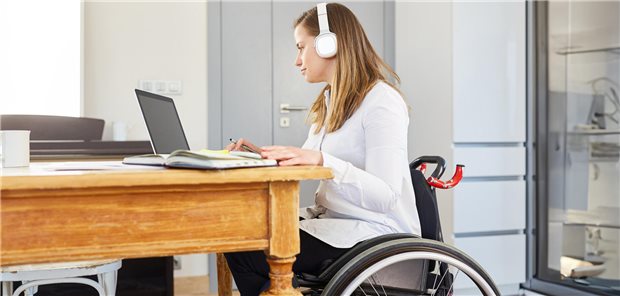 Studie: Jeder Dritte hat Diskriminierung am Arbeitsplatz erfahren Nur wenn die Führungsetage divers aufgestellt ist, klagen die Beschäftigten weniger über Diskriminierung.