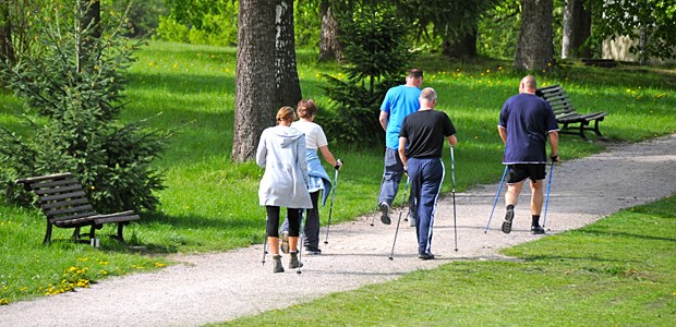 Der feine Unterschied Ob Nordic Walking, Wandern, Joggen: Für den gesundheitlichen Nutzen ist letztlich der Energieverbrauch pro Zeiteinheit ausschlaggebend.