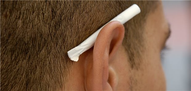 Bundesregierung verteidigt Kurs in der Tabakprävention Raucher gefährden auch die Gesundheit ihrer Mitmenschen.