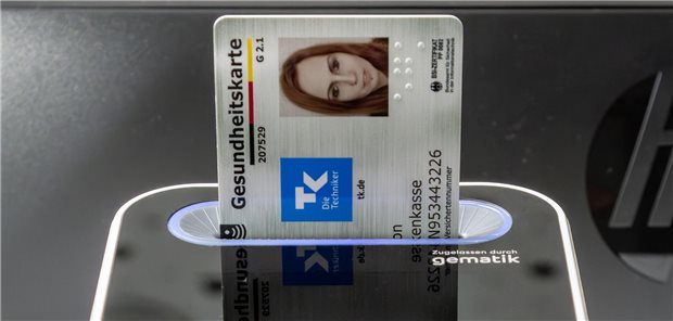 Kartenlesegerät mit Gesundheitskarte
