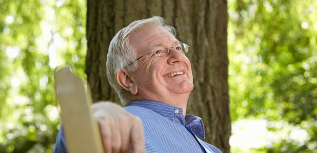 Alter Vater ist eine psychiatrische Hypothek Ob er gerade an potenziellen Nachwuchs denkt?