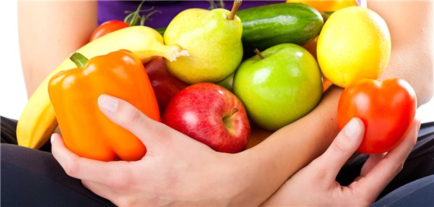 Verbraucherzentralen fordern Steuerentlastungen bei Obst und Gemüse Obst, Gemüse und Hülsenfrüchte sollen nach dem Wunsch der Verbraucherzentralen künftig billiger werden. Eine Lösung wäre die Abschaffung der Mehrwertsteuer auf gesunde Produkte.