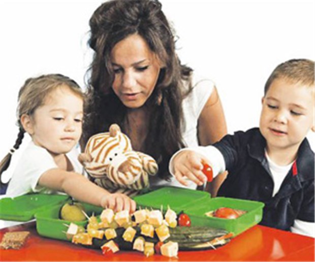 Großer Einsatz für eine gesunde Kindheit Obst und Gemüse sind nicht nur gesund, sie können Kindern auch schmecken.