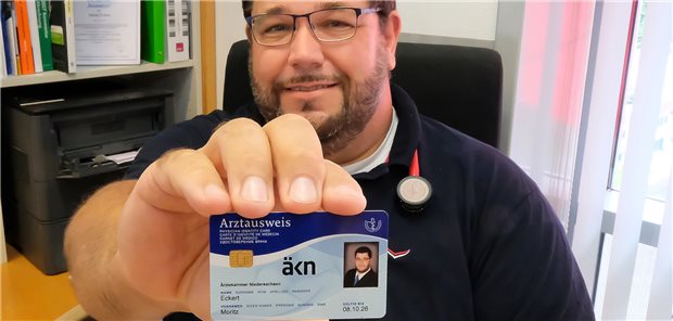 Ohne den eHBA geht beim E-Rezept nichts, sagt Moritz Eckert, Hausarzt in einer Praxisgemeinschaft in Herzberg am Harz.