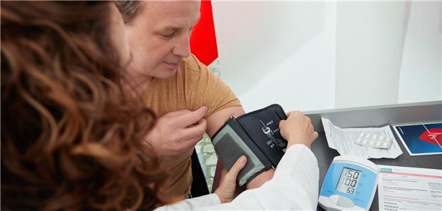 Ohne messen kein Wissen: Apotheken sollen künftig systematisch an Vorsorgeaktionen der Kassen teilnehmen.