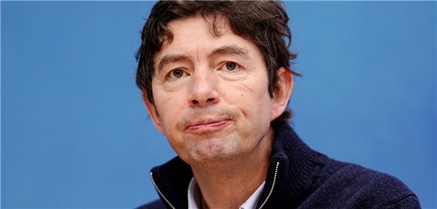 Drosten: Immunität in der Bevölkerung hat zum Ende der Corona-Pandemie geführt Omikron ist nicht mild. Das ist einfach eine öffentliche Fehldarstellung, sagt der Berliner Virologe Professor Christian Drosten.